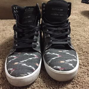 Supra Muska 001